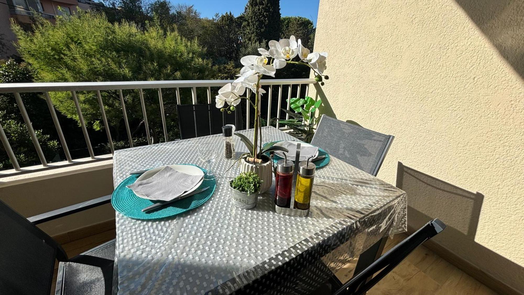 Proche Centre Climatise 4 Personnes Apartment